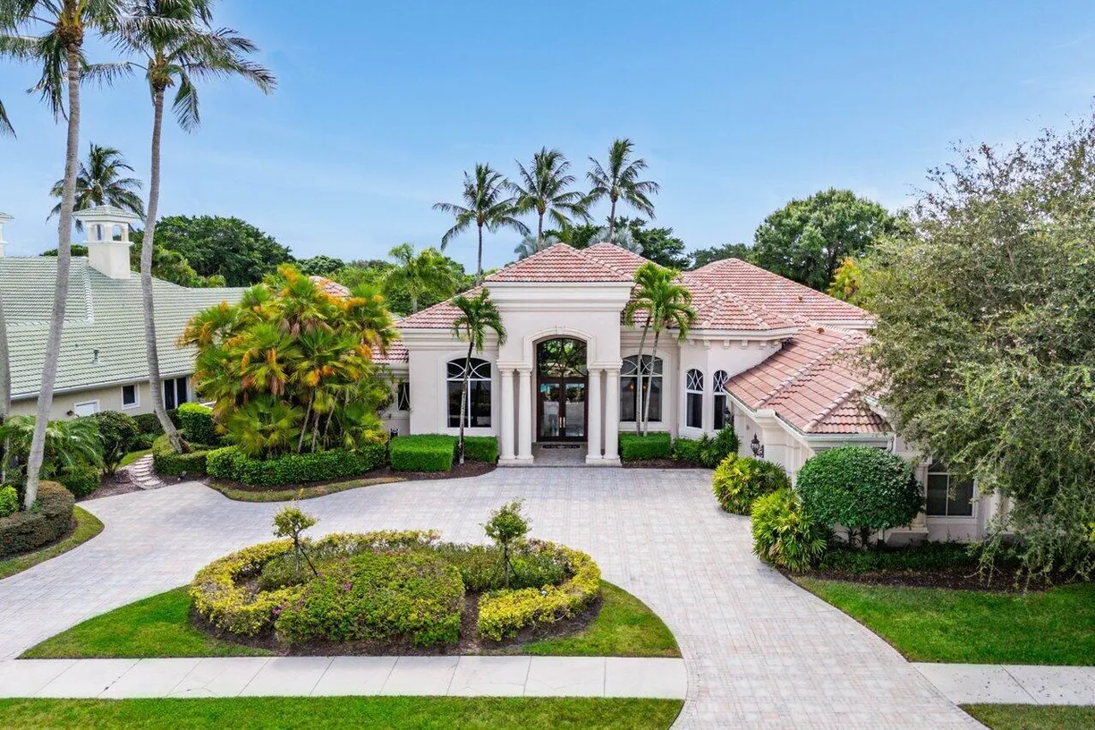 107 Saint Edward Place, Palm Beach Gardens, FL 33418 Property for sale
