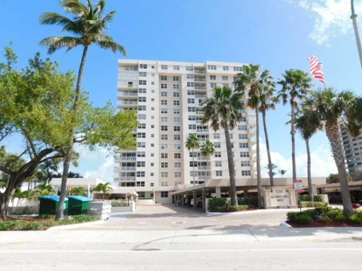 South Florida Real Estate | View 5200 N Ocean Boulevard, 109c | 1 Bed, 1 Bath