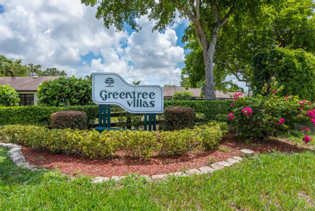 South Florida Real Estate | View 4865 Equestrian Road, 431-B | 2 Beds, 2 Baths