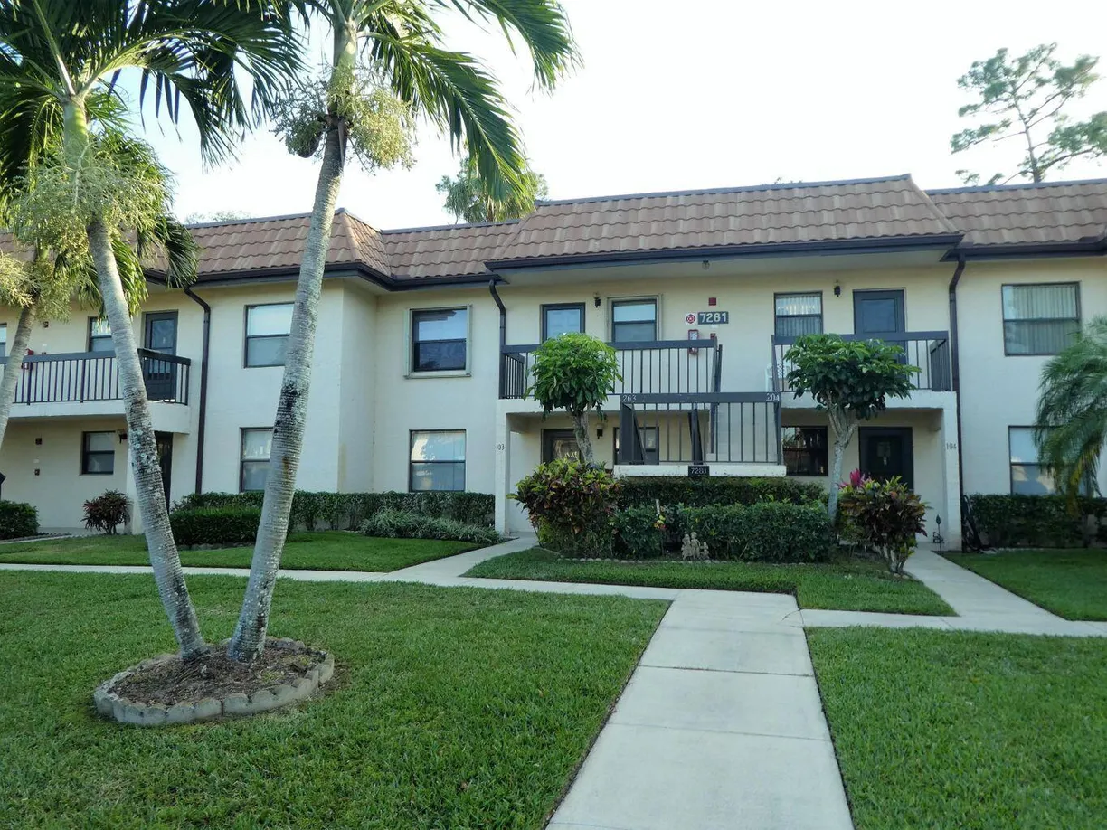 South Florida Real Estate | View 7281 Golf Colony Court, 203 | 2 Beds, 2 Baths