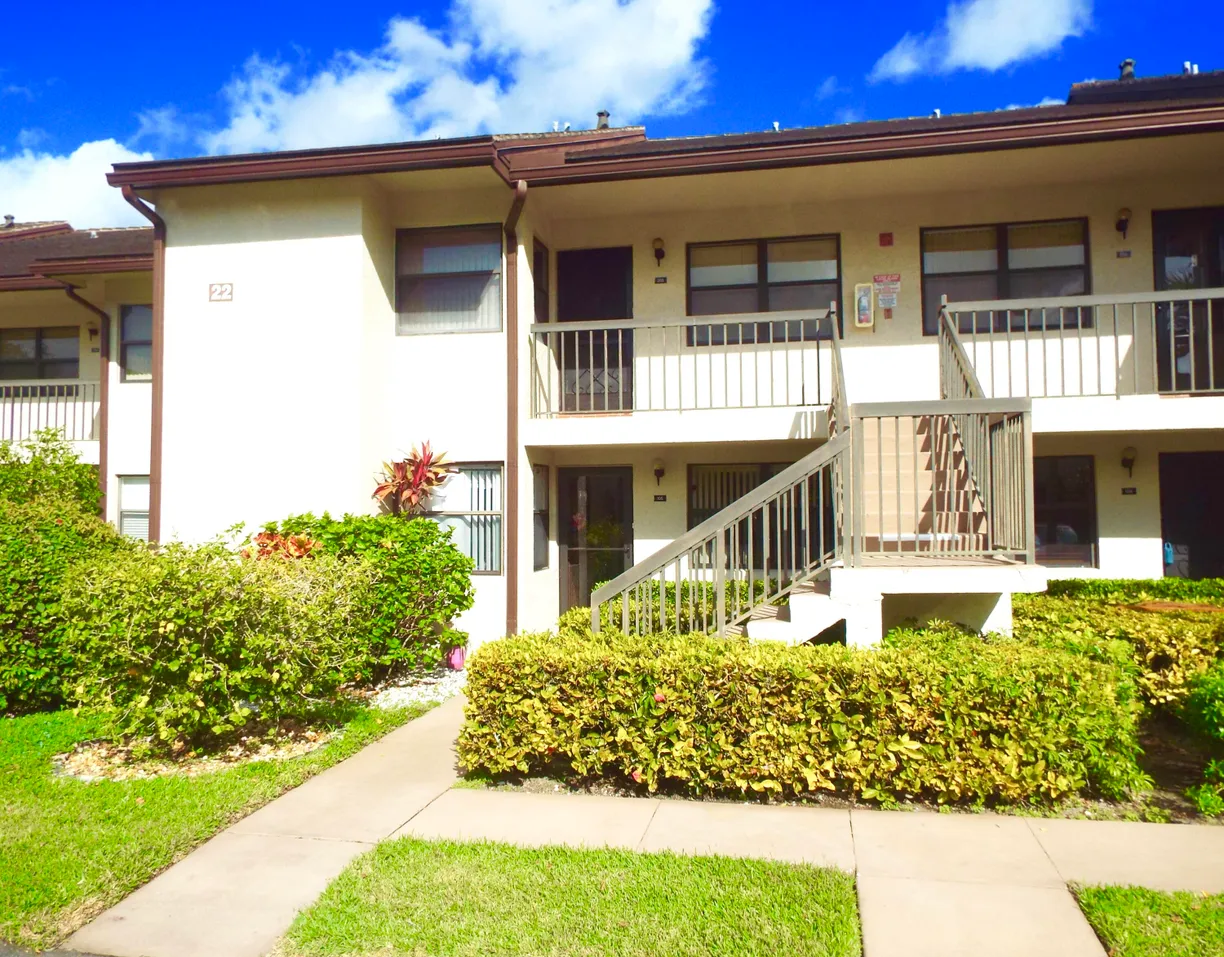 South Florida Real Estate | View 7641 Tahiti Lane, 105 | 2 Beds, 2 Baths