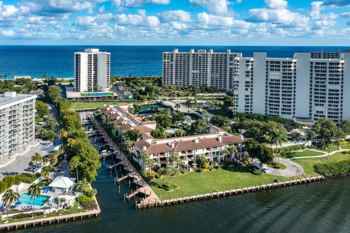 South Florida Real Estate | View 4401 N Ocean Boulevard, 16 | 3 Beds, 3 Baths
