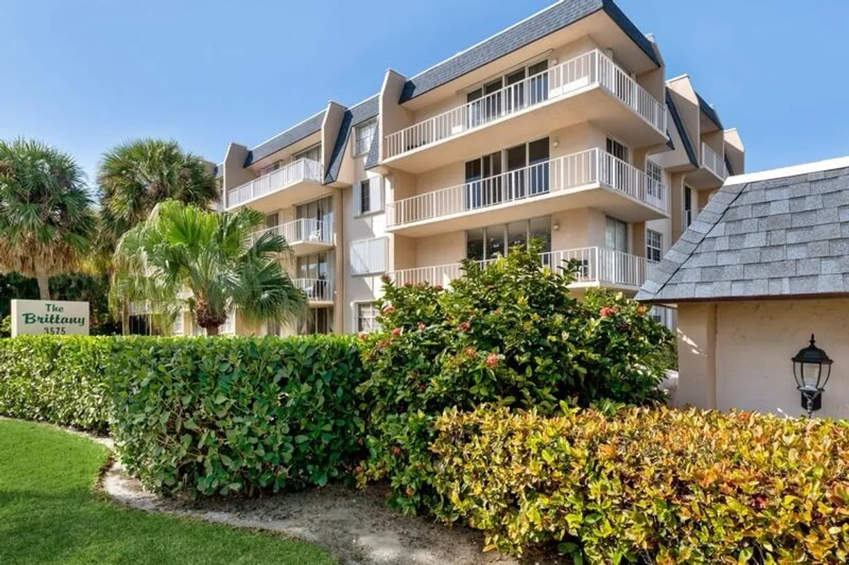 South Florida Real Estate | View 3575 S Ocean Boulevard, 412 | 2 Beds, 2 Baths