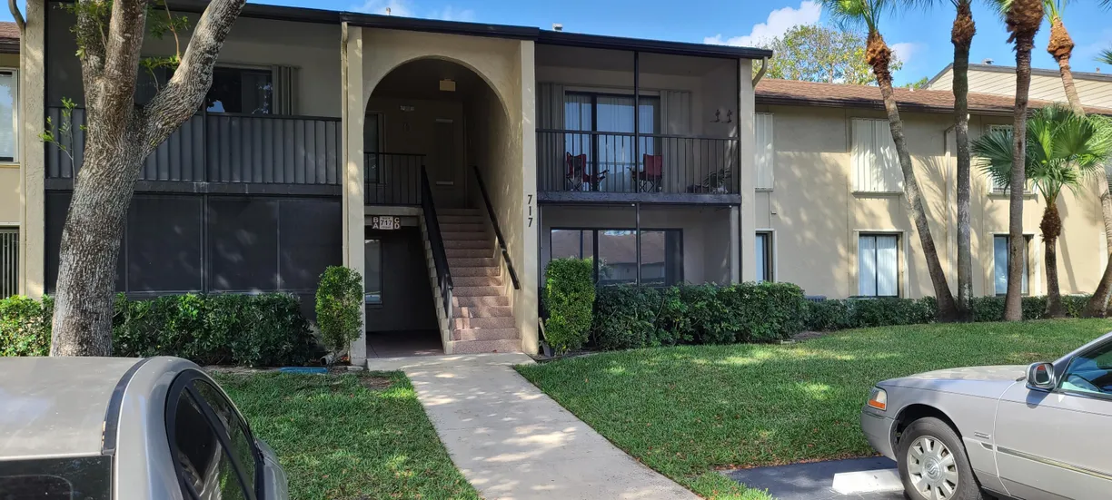South Florida Real Estate | View 717 Sunny Pine Way, D1 | 2 Beds, 2 Baths
