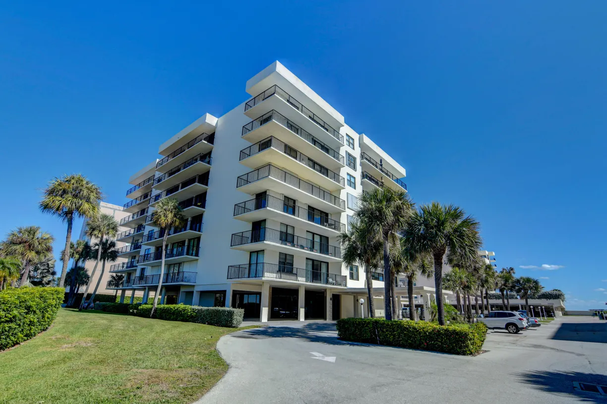 South Florida Real Estate | View 3460 S Ocean Boulevard, 7160 | 2 Beds, 2 Baths
