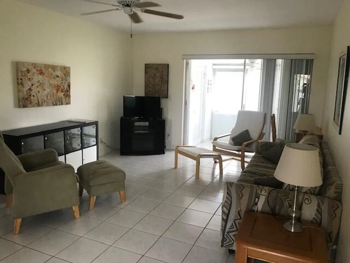 South Florida Real Estate | View 2832 Crosley Drive, G | 1 Bed, 1 Bath
