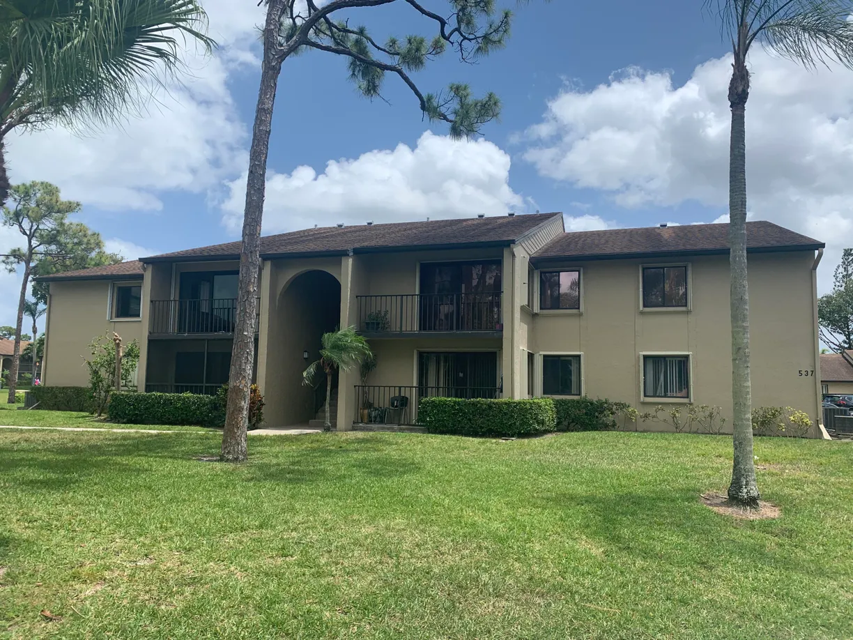 South Florida Real Estate | View 537 Shady Pine Way, A1 | 2 Beds, 2 Baths