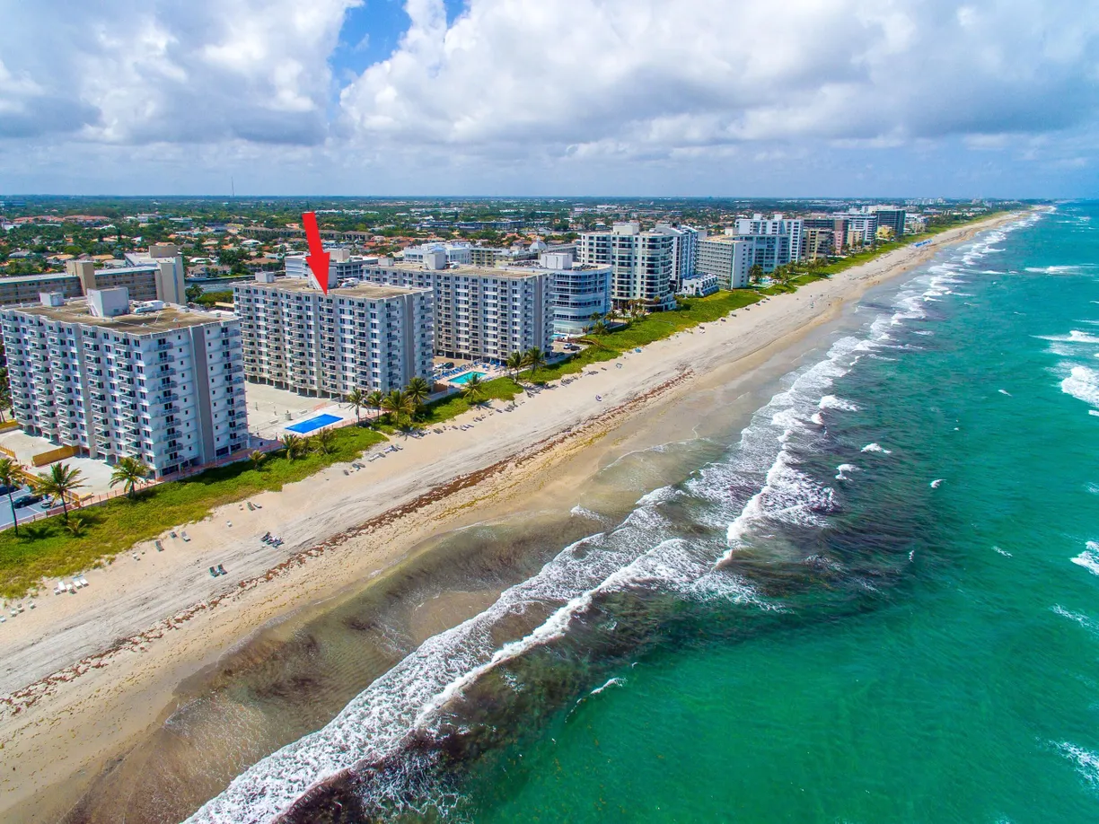 South Florida Real Estate | View 3221 S Ocean Boulevard, 1005 | 2 Beds, 2 Baths