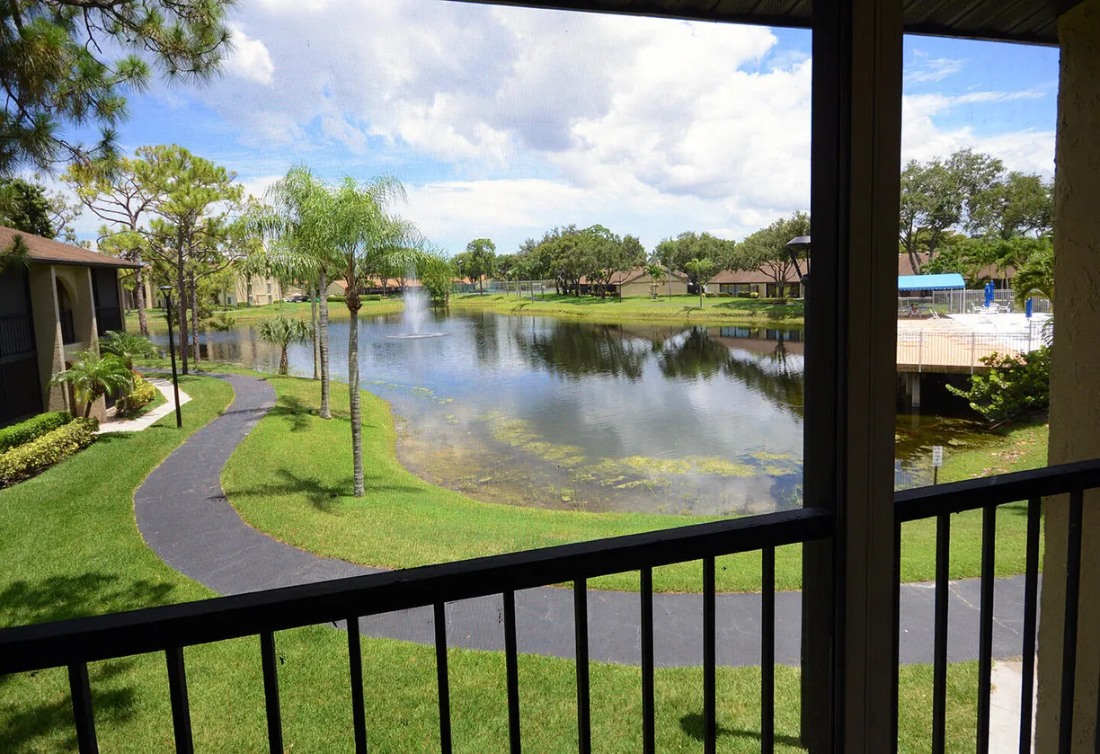 South Florida Real Estate | View 536 Shady Pine Way, B2 | 2 Beds, 2 Baths
