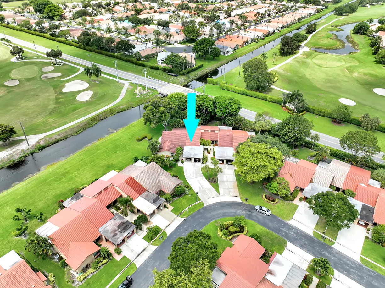 South Florida Real Estate | View 5944 Forest Grove Drive, 2 | 2 Beds, 2 Baths