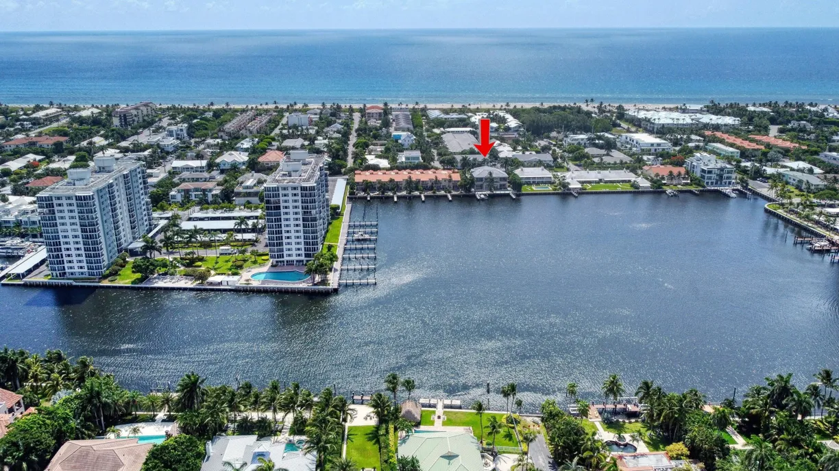 South Florida Real Estate | View 301 Venetian Drive, 11 | 2 Beds, 2 Baths