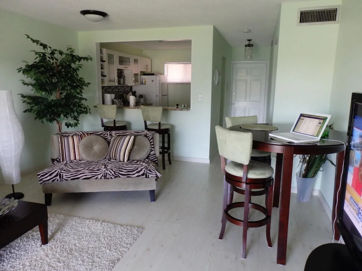 South Florida Real Estate | View 2721 N Garden Drive, 211 | 2 Beds, 2 Baths