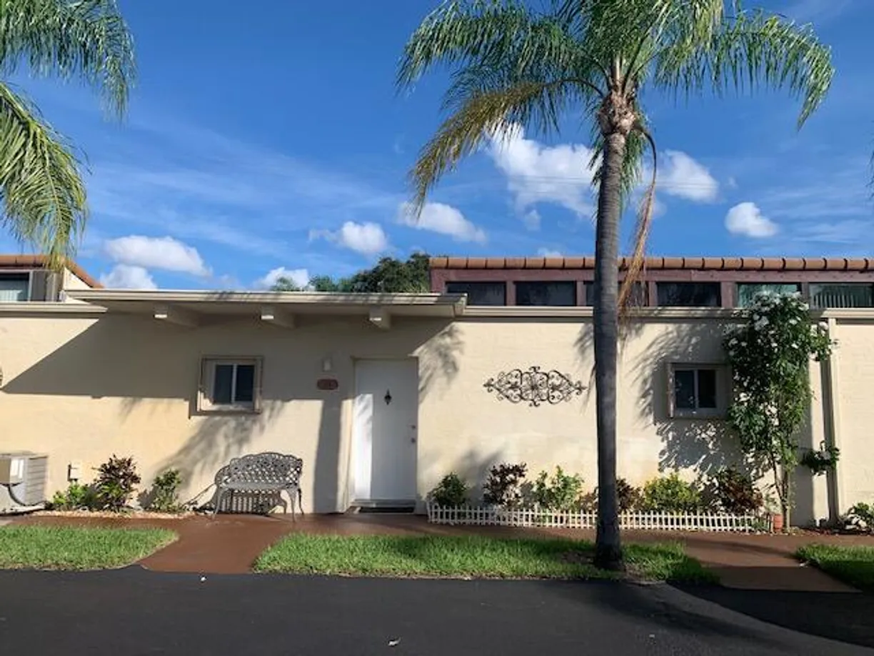 South Florida Real Estate | View 2541 Boundbrook Boulevard, 109 | 2 Beds, 2 Baths