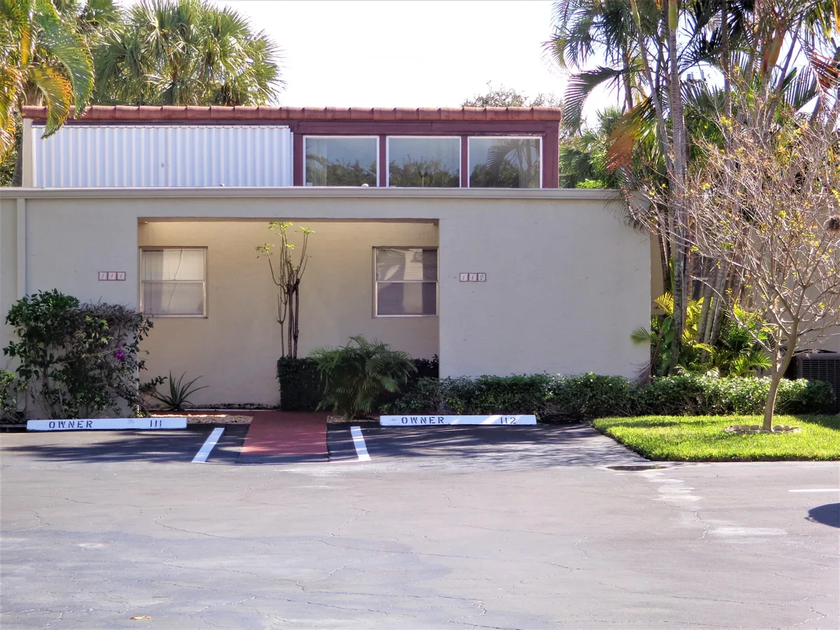 South Florida Real Estate | View 2528 Boundbrook Drive, 112 | 1 Bed, 1 Bath
