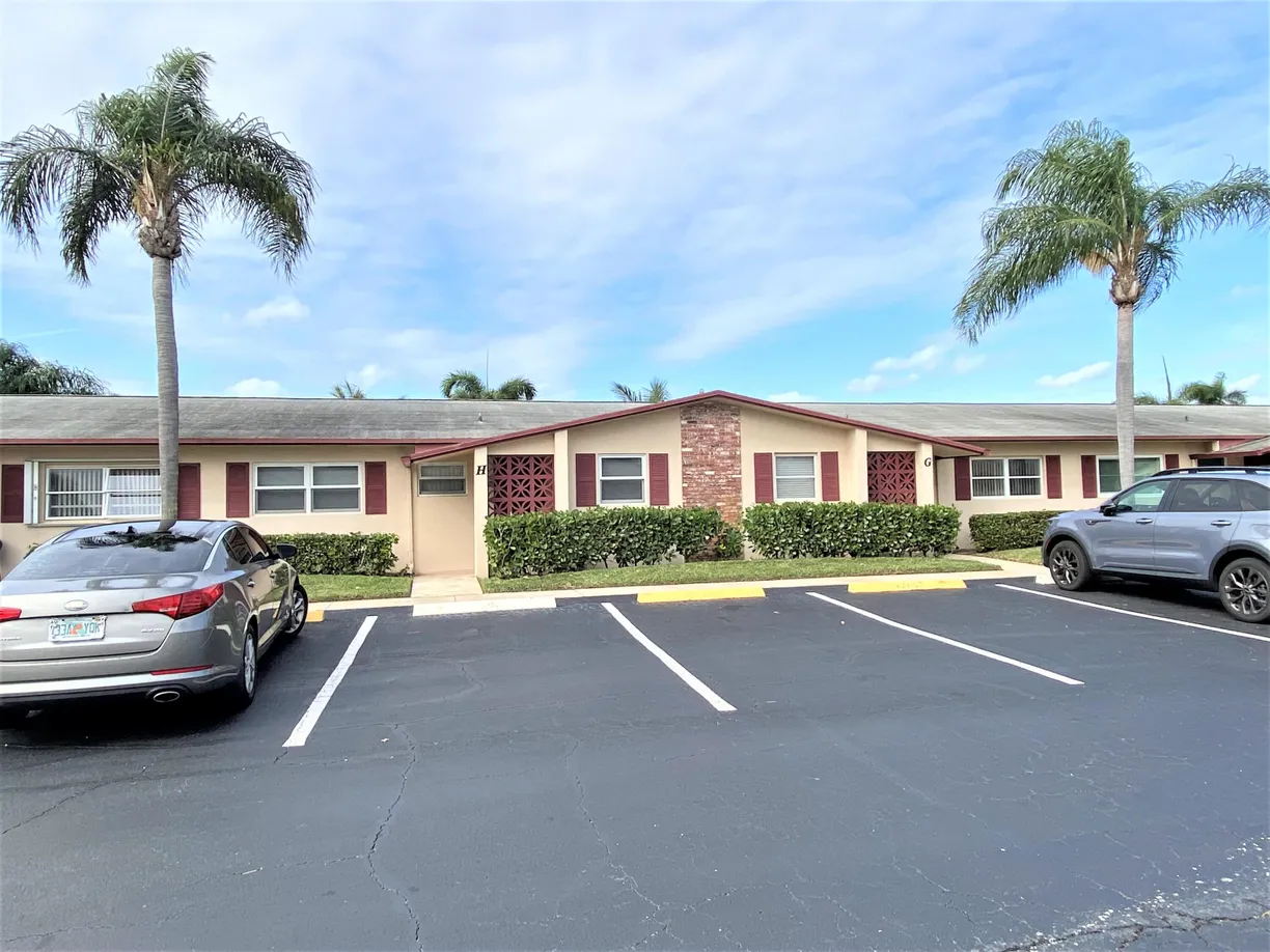 South Florida Real Estate | View 2990 Crosley Drive, H | 2 Beds, 2 Baths