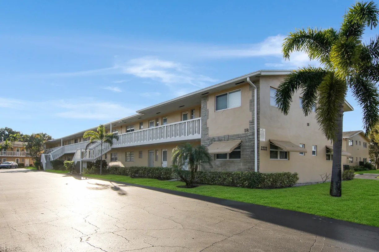 South Florida Real Estate | View 2222 NE 1st Way, 103 | 2 Beds, 2 Baths