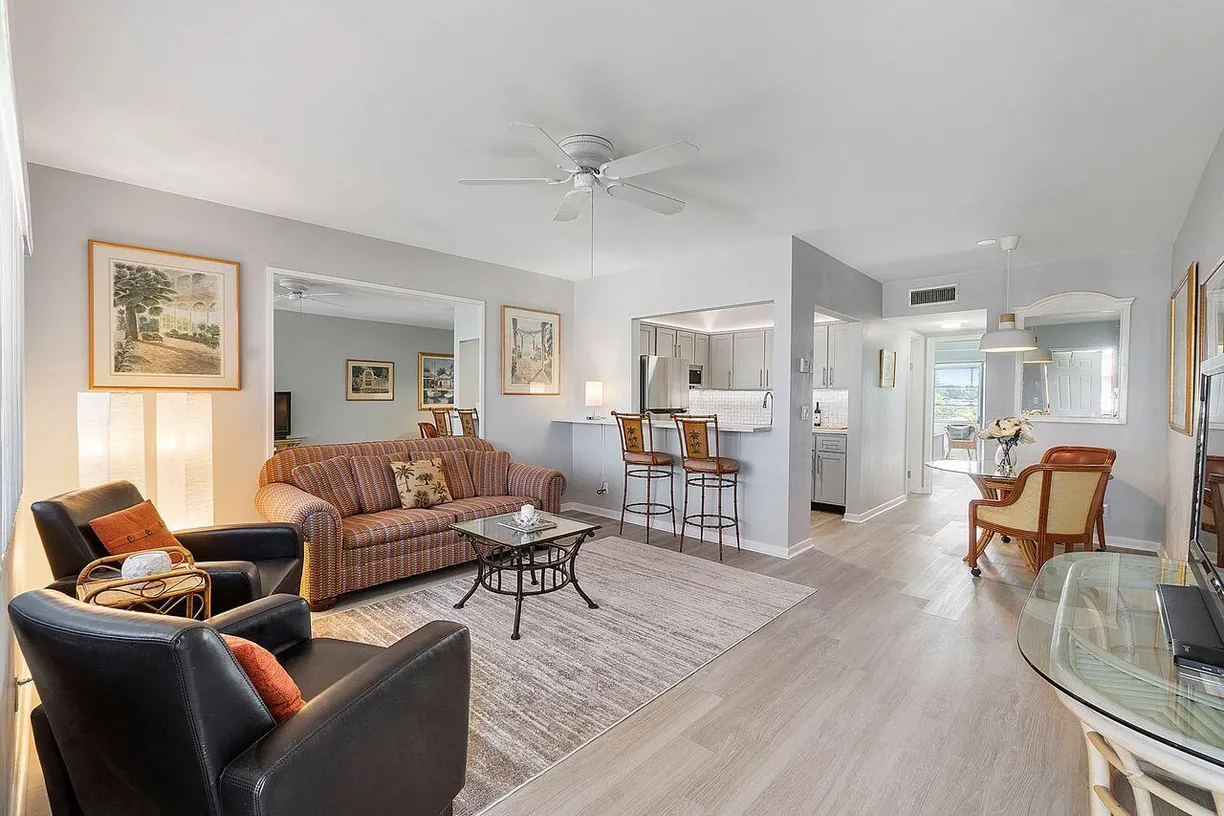 South Florida Real Estate | View 3360 Lake Osborne Drive, 204 | 1 Bed, 1 Bath