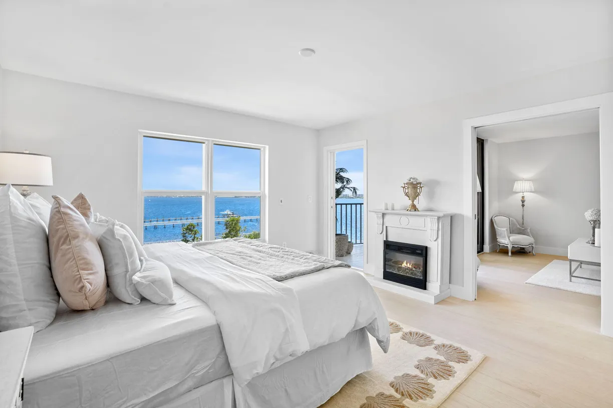 South Florida Real Estate | View 896 N Federal Highway, #523 | 2 Beds, 2 Baths