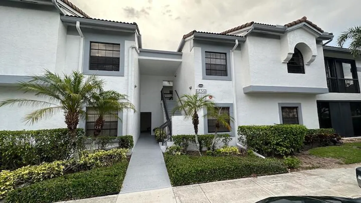 South Florida Real Estate | View 5451 Verona Drive, P | 2 Beds, 2 Baths