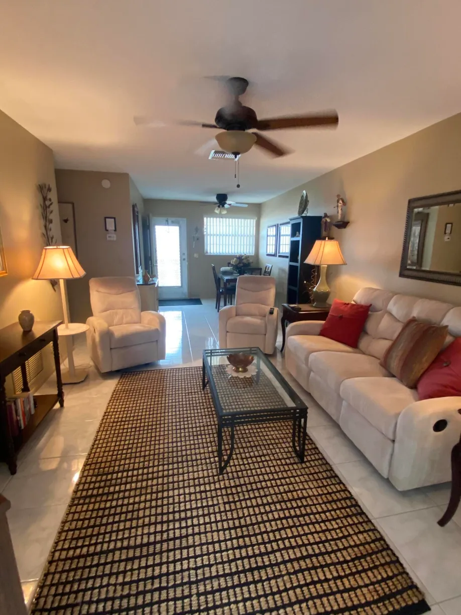 South Florida Real Estate | View 2212 NE 1st Way, 202 | 1 Bed, 1 Bath