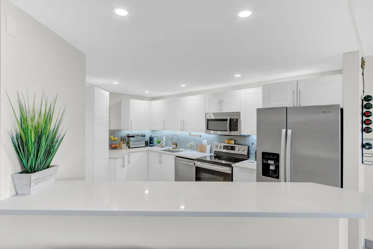 South Florida Real Estate | View 5800 Camino Del Sol, 201 | 2 Beds, 2 Baths