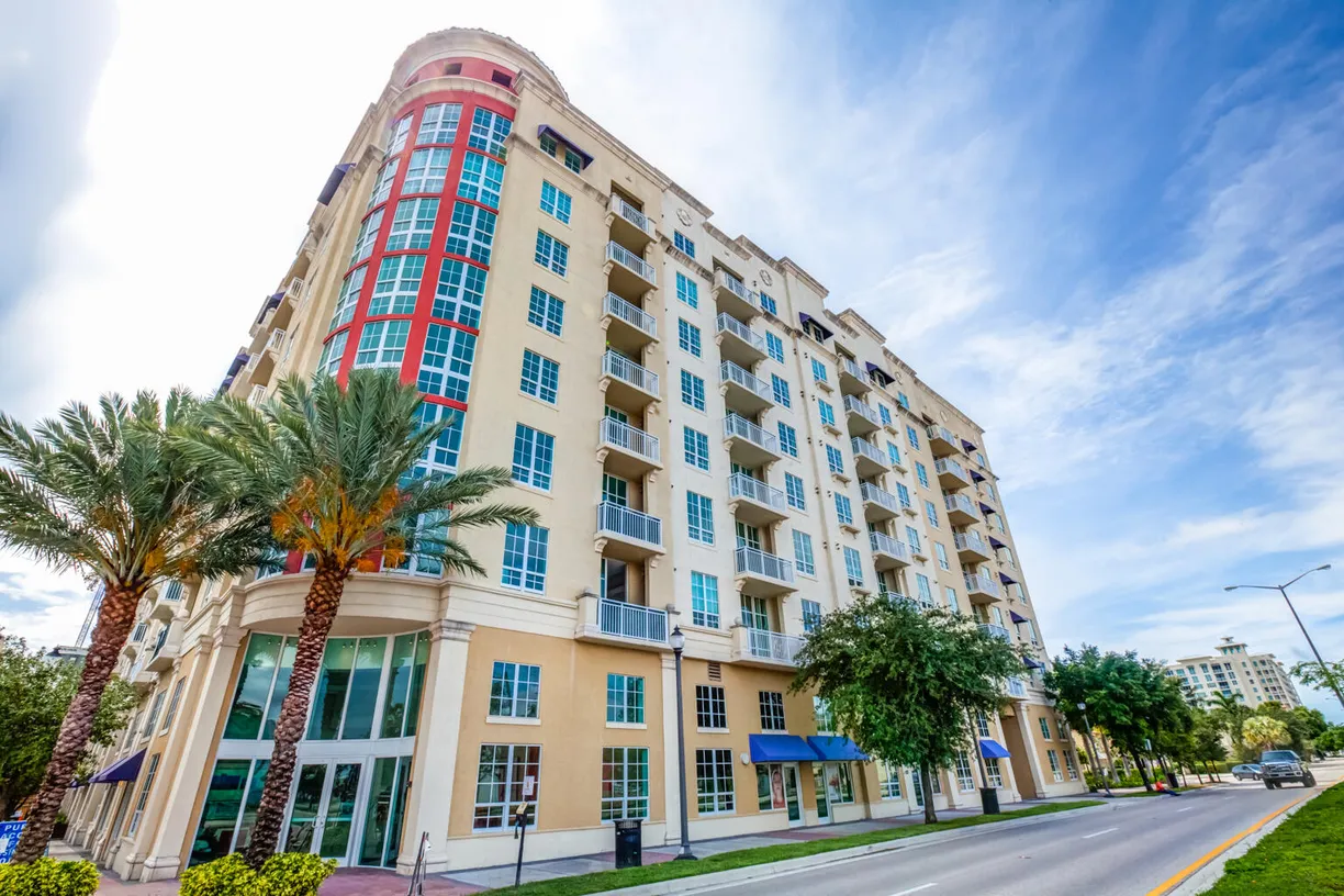 South Florida Real Estate | View 410 Evernia Street, 417 | 1 Bed, 1 Bath