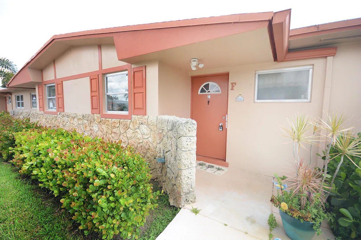 South Florida Real Estate | View 2995 W Crosley Drive, Apt F | 2 Beds, 2 Baths