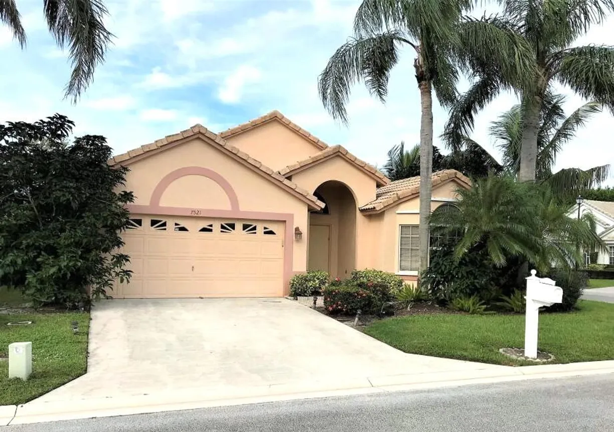 South Florida Real Estate | View 7521 Ironbridge Circle | 3 Beds, 2 Baths