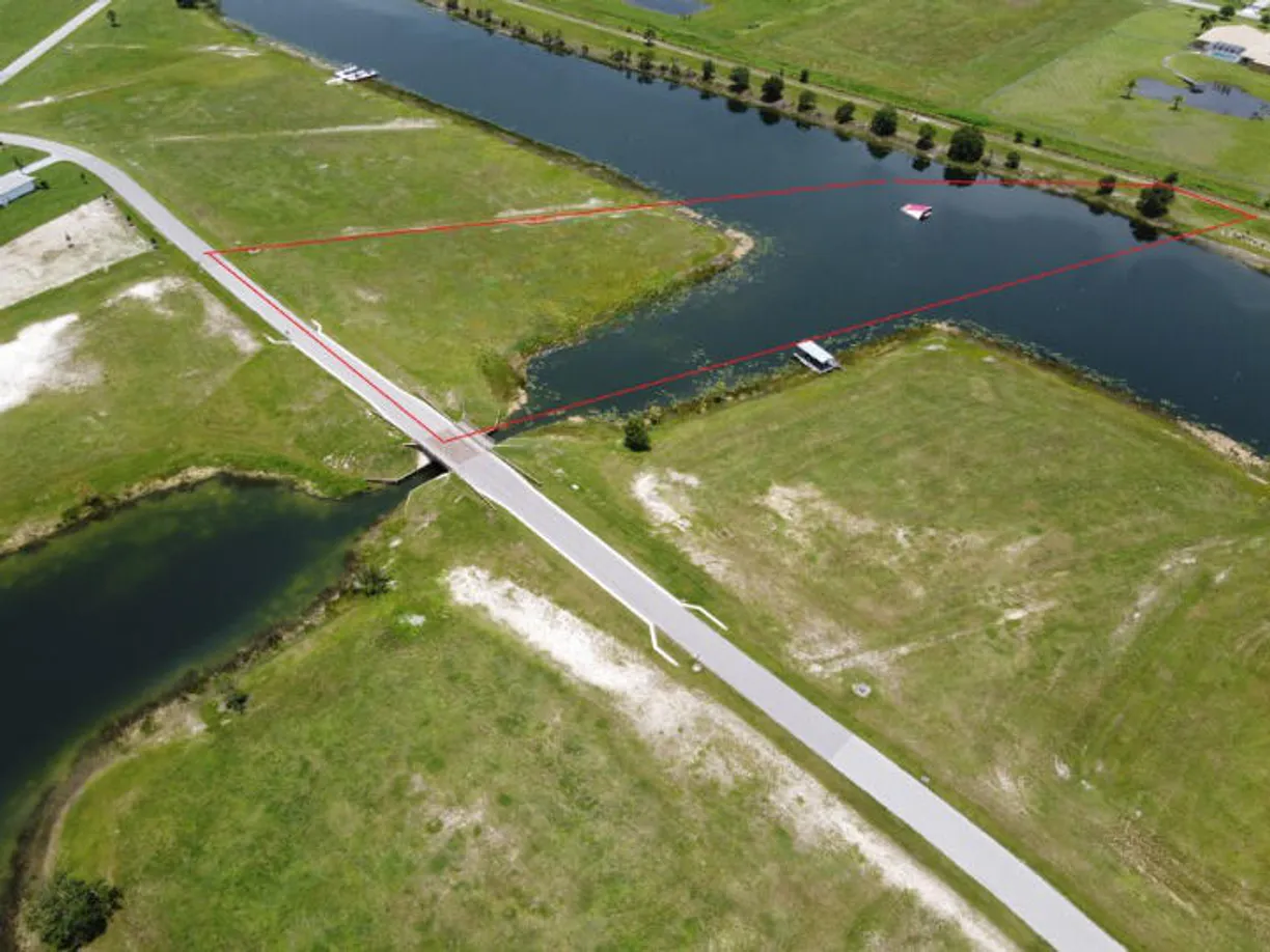 South Florida Real Estate | View 6100 SW Pentalago Circle