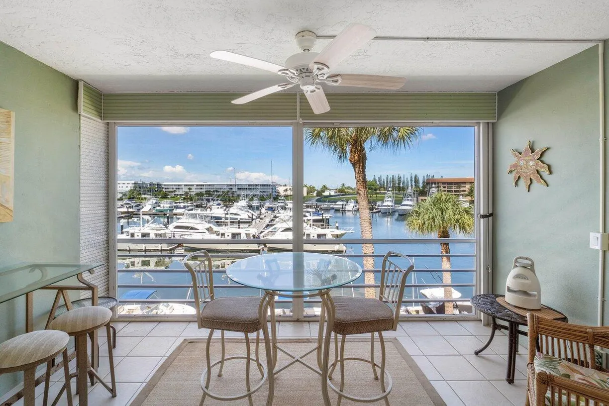 South Florida Real Estate | View 29 Yacht Club Drive, 304 | 2 Beds, 2 Baths