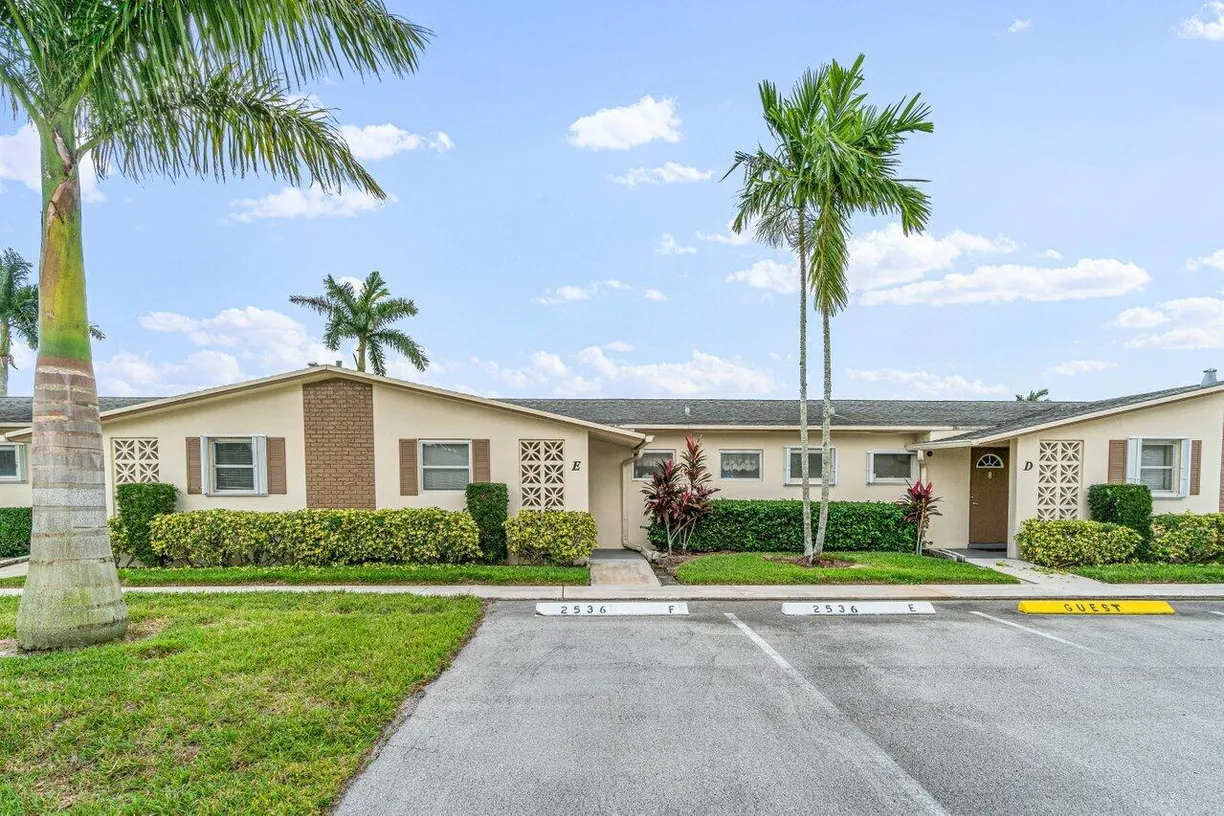 South Florida Real Estate | View 2536 Emory Drive, E | 1 Bed, 1 Bath