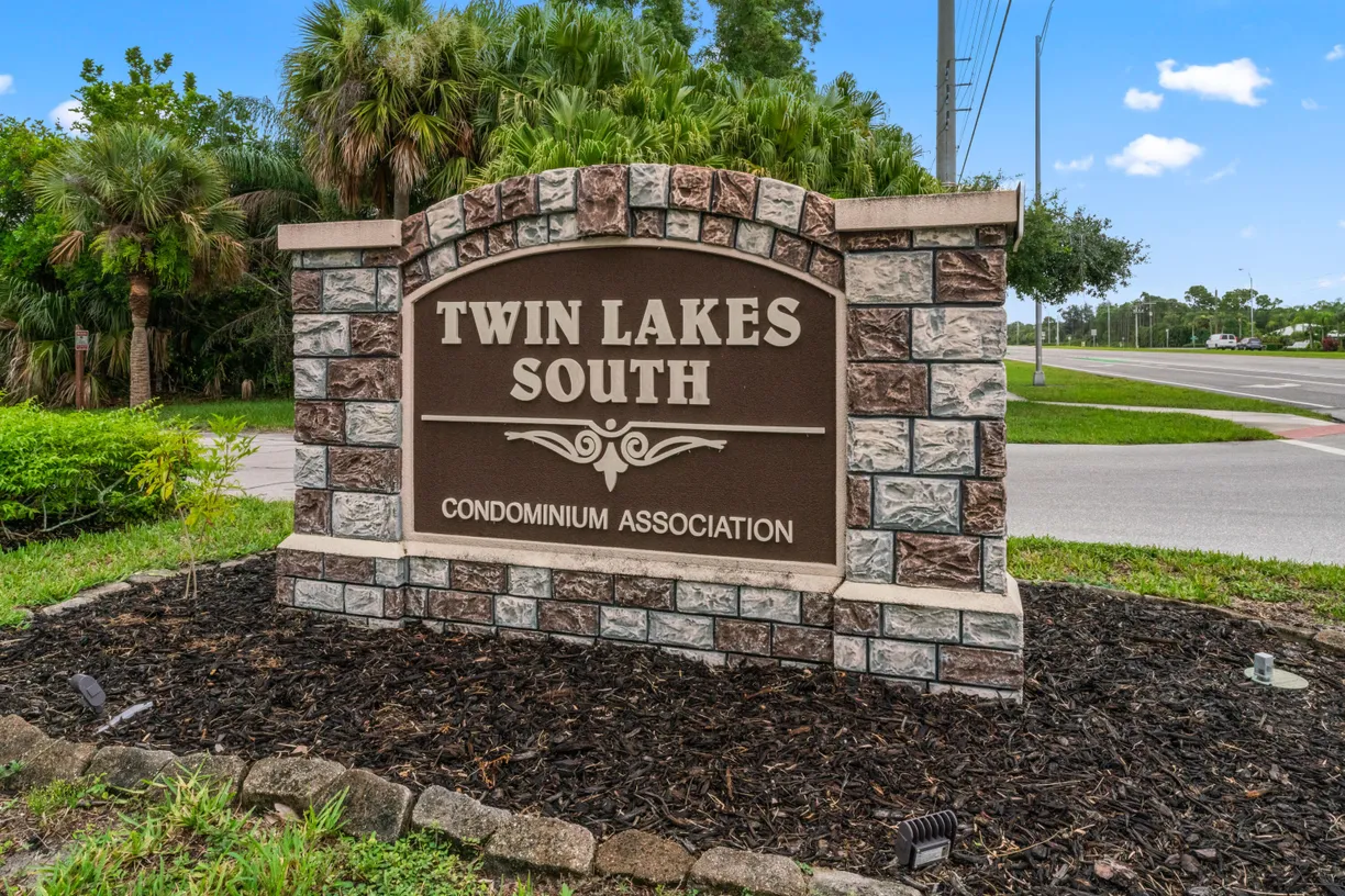 South Florida Real Estate | View 6531 SE Federal Highway, S106 | Listing