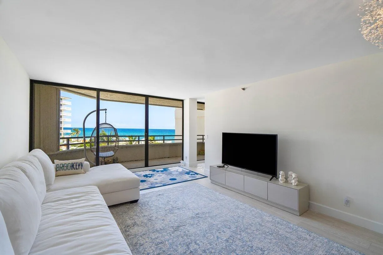 South Florida Real Estate | View 3560 S Ocean Boulevard, 406 | 2 Beds, 2 Baths