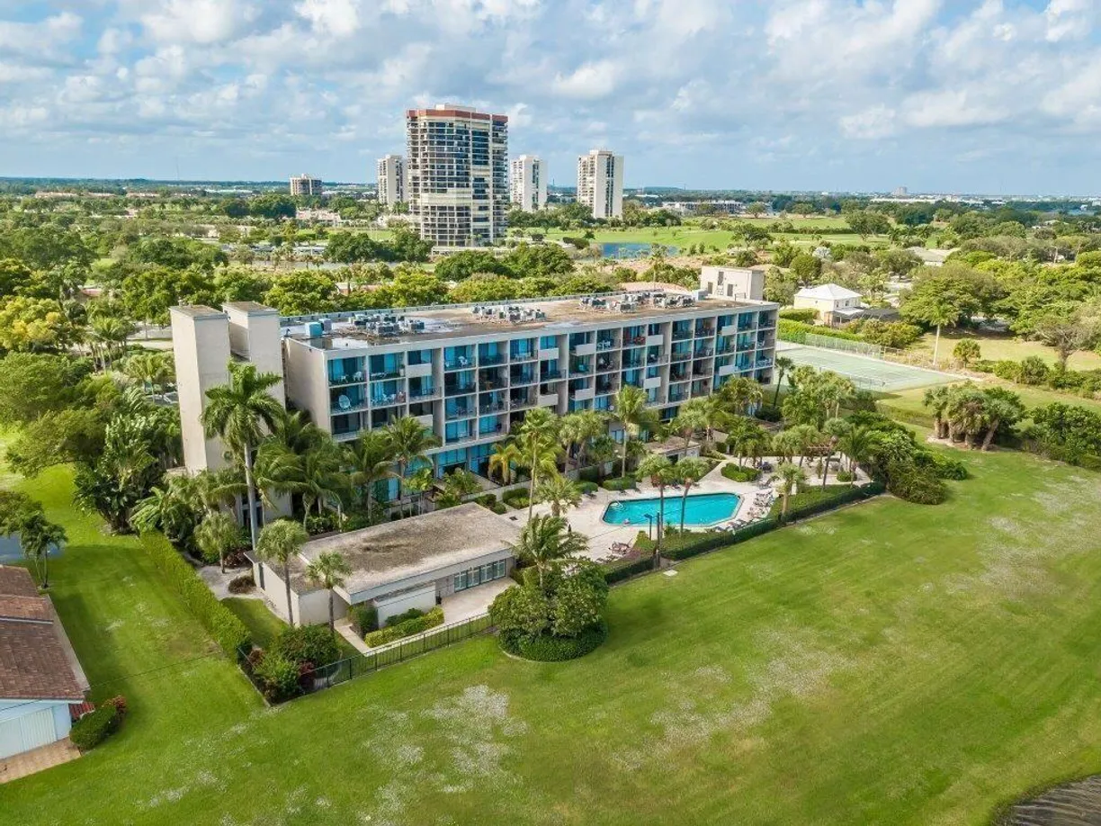 South Florida Real Estate | View 1830 Embassy Drive, 412 | 1 Bed, 1 Bath