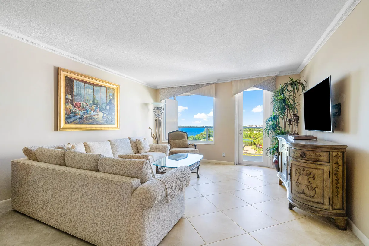 South Florida Real Estate | View 3450 S Ocean Boulevard, 625 | 1 Bed, 1 Bath