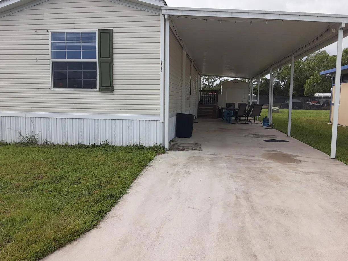 South Florida Real Estate | View 5000 SE Federal Highway, 806 | 2 Beds, 2 Baths