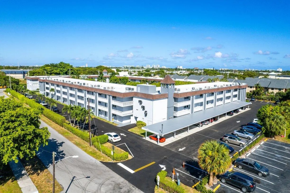 South Florida Real Estate | View 1040 SE 4th Avenue, 131 | 2 Beds, 2 Baths