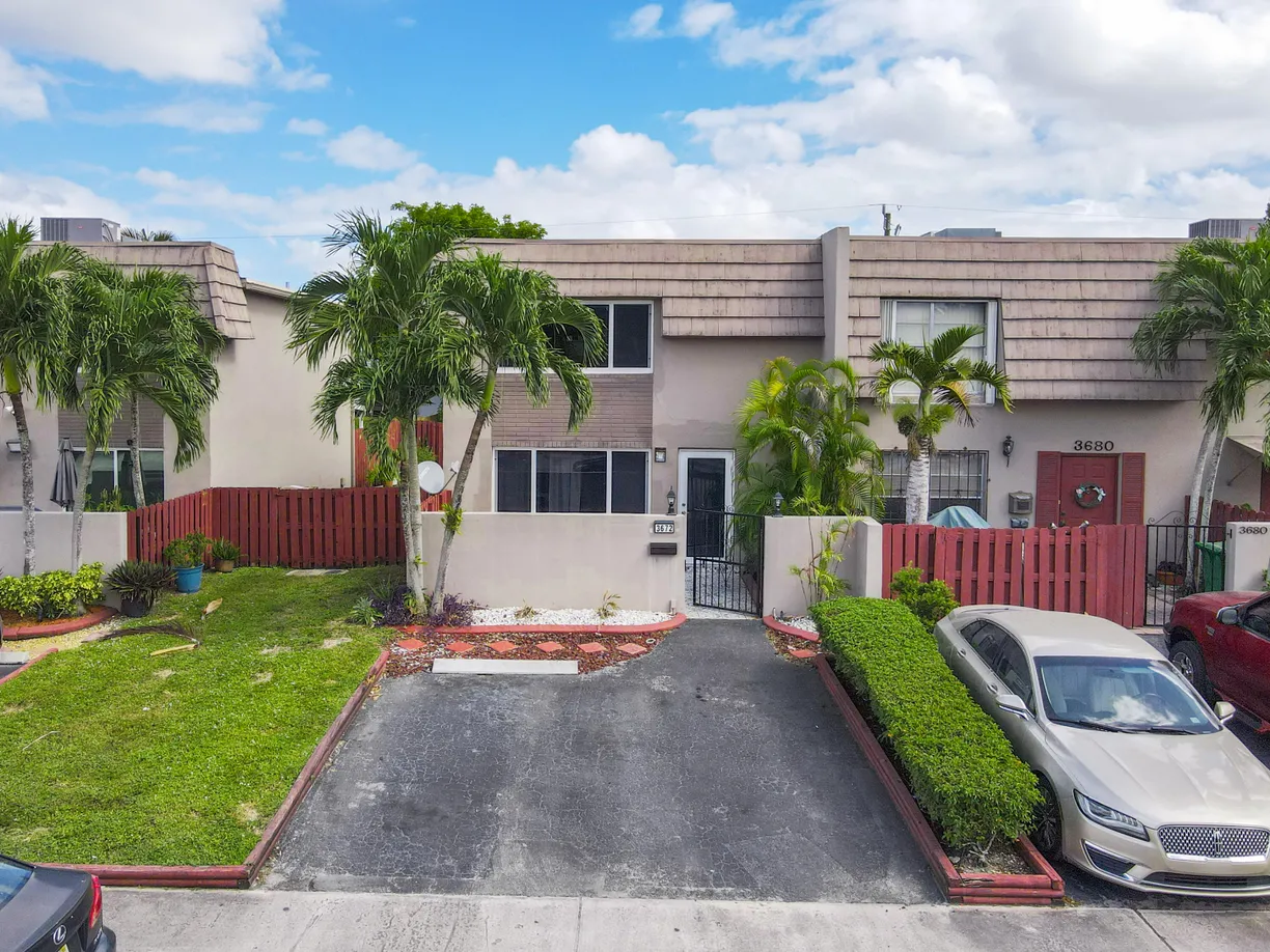 South Florida Real Estate | View 3672 SW 59th Terrace, 73 | 3 Beds, 2 Baths