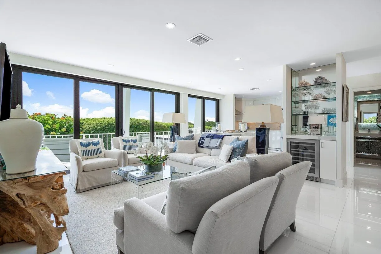 South Florida Real Estate | View 2275 S Ocean Boulevard, 201a | 1 Bed, 1 Bath