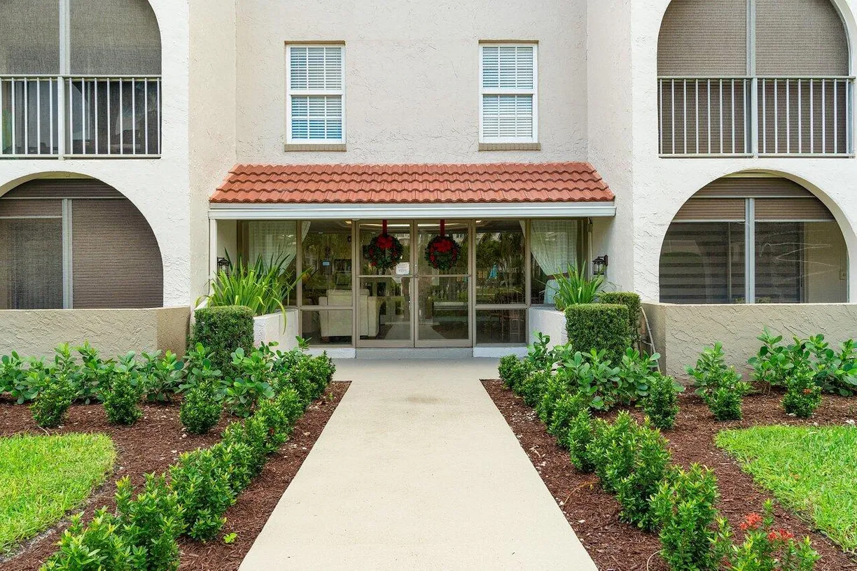 South Florida Real Estate | View 250 NE 20th Street, 2250 | Listing