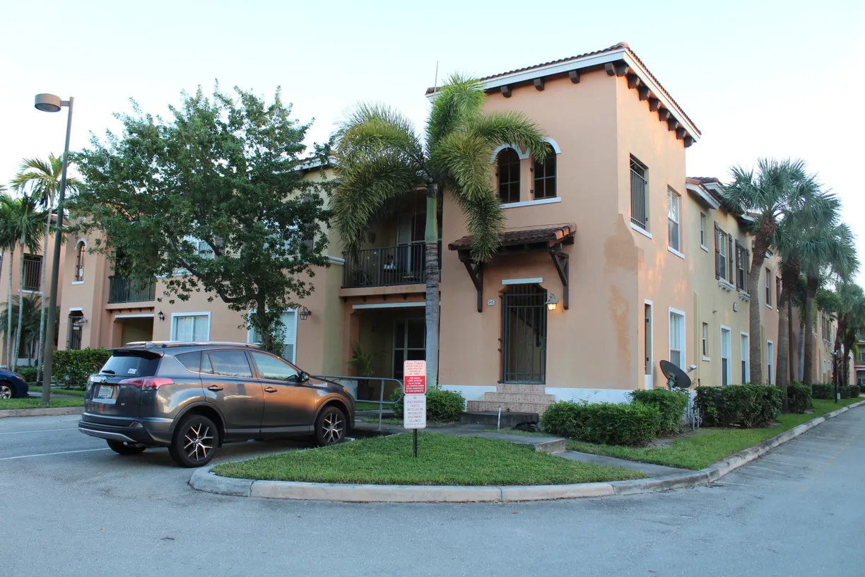 South Florida Real Estate | View 3565 Forest Hill Boulevard, 96 | 3 Beds, 2 Baths