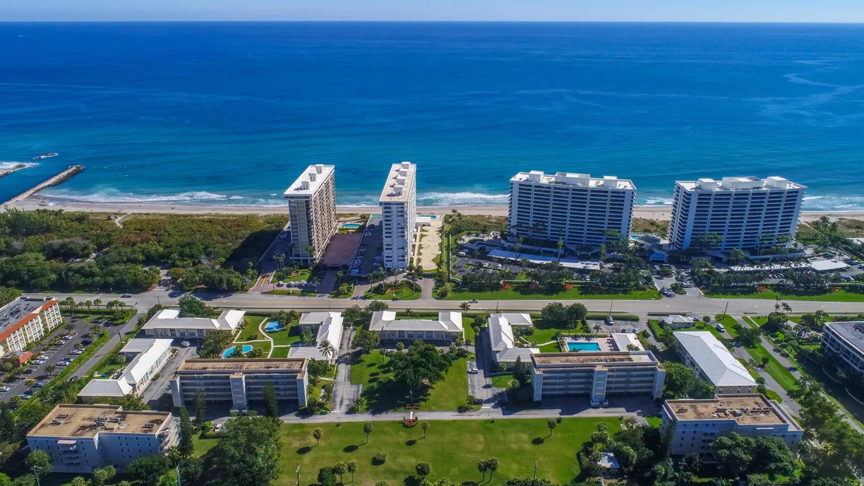 South Florida Real Estate | View 1299 S Ocean Boulevard, R1 | 3 Beds, 2 Baths