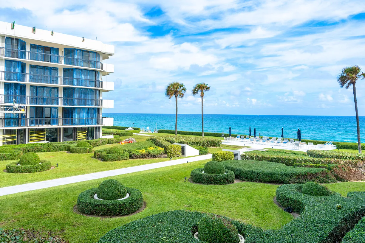 South Florida Real Estate | View 3140 S Ocean Boulevard, 206s | 2 Beds, 2 Baths