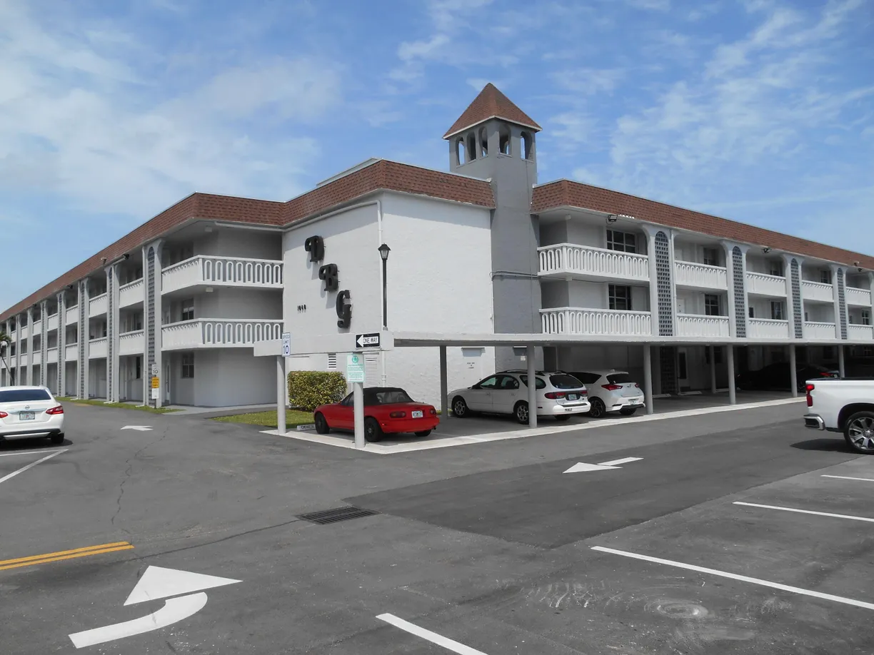 South Florida Real Estate | View 1040 SE 4th Avenue, 135 | 2 Beds, 2 Baths