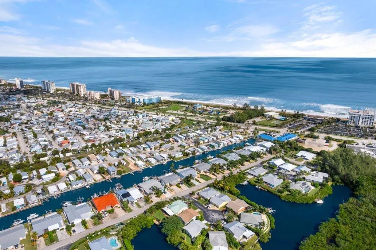 South Florida Real Estate | View 44 Aqua Ra Drive | Listing