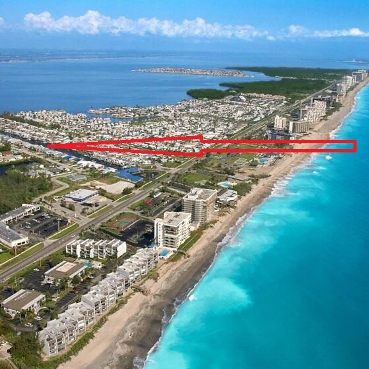 South Florida Real Estate | View 44 Aqua Ra Drive | 2 Beds, 2 Baths