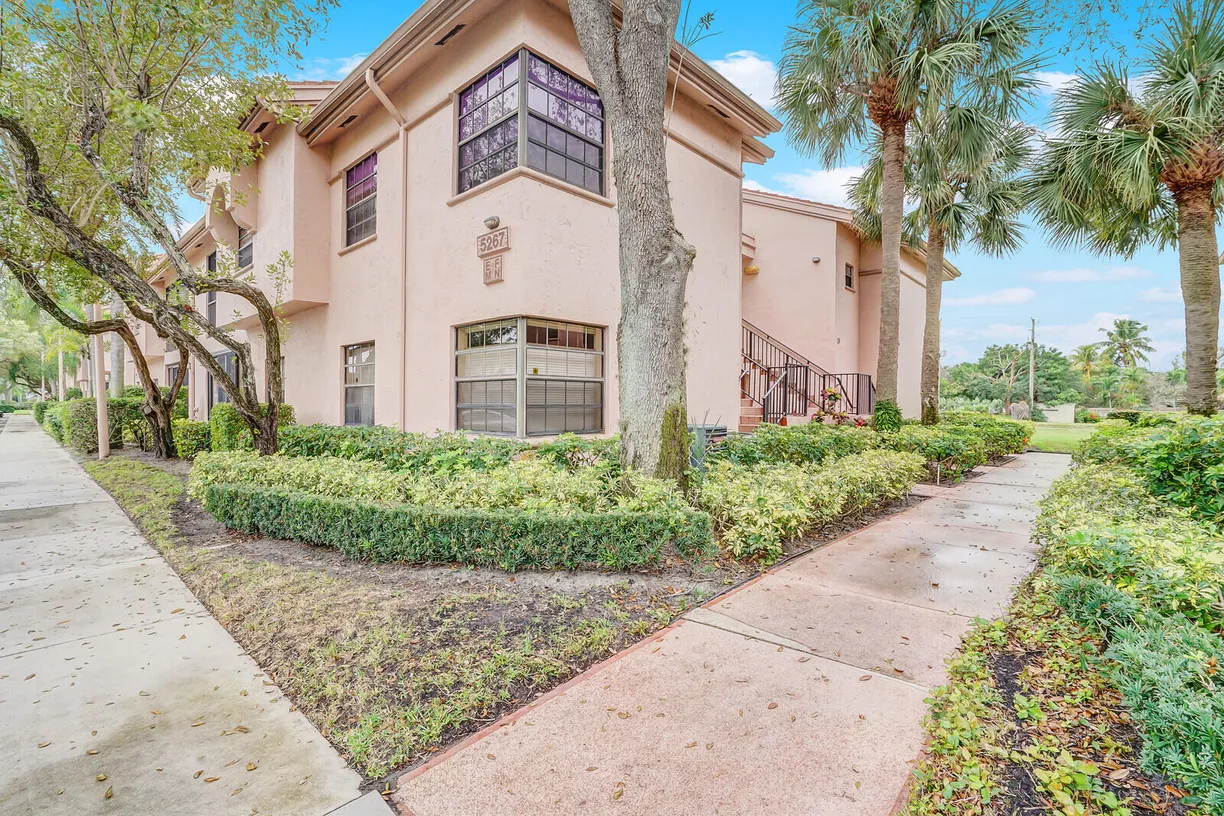 South Florida Real Estate | View 5267 Europa Drive, Apt N | 3 Beds, 2 Baths