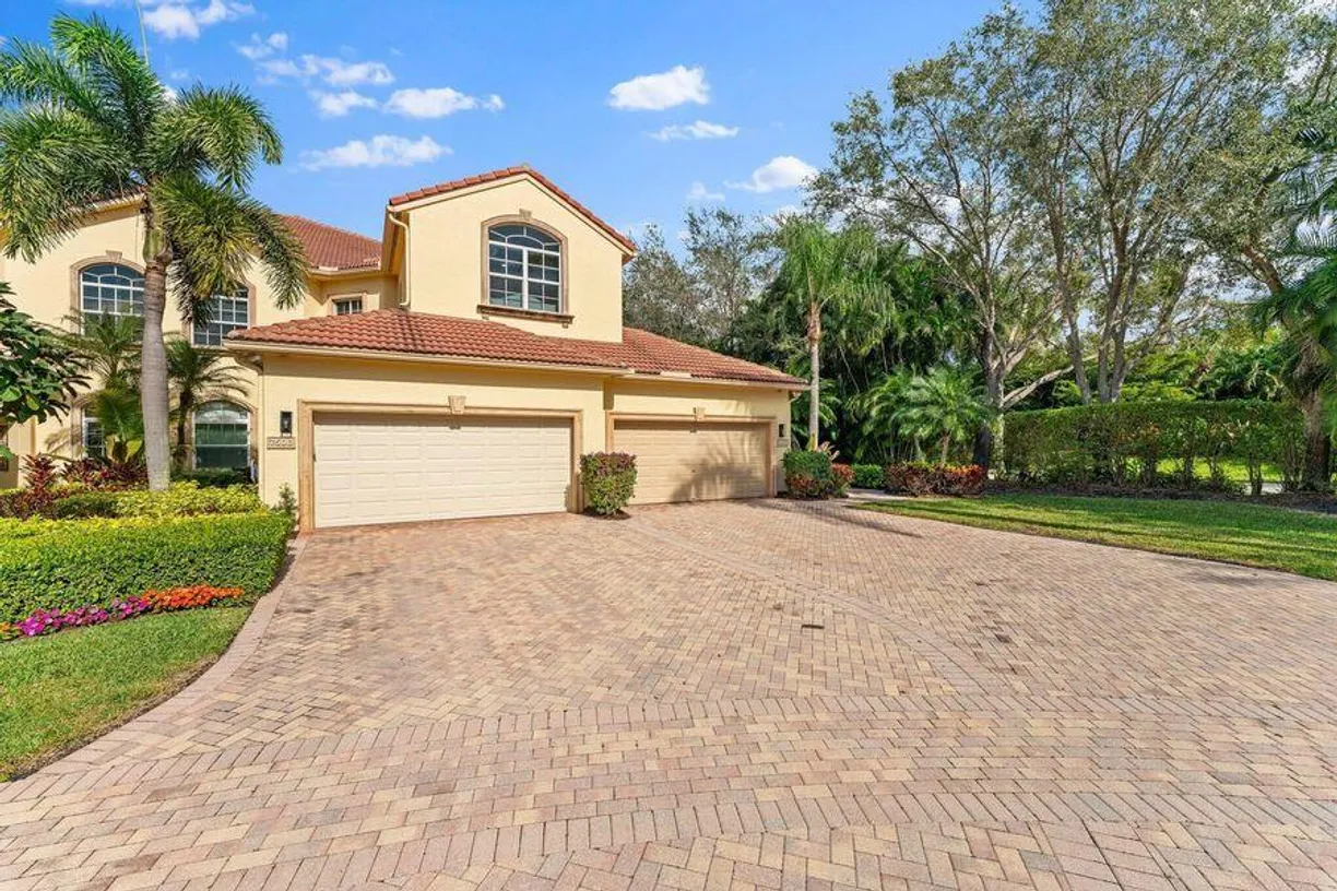 South Florida Real Estate | View 7502 Orchid Hammock Drive | 3 Beds, 3 Baths