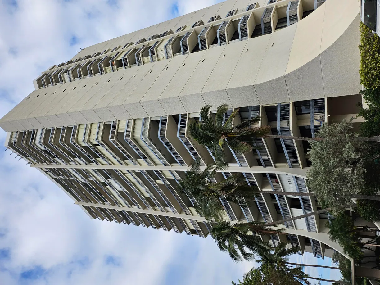 South Florida Real Estate | View 2400 Presidential Way, 602 | 1 Bed, 1 Bath