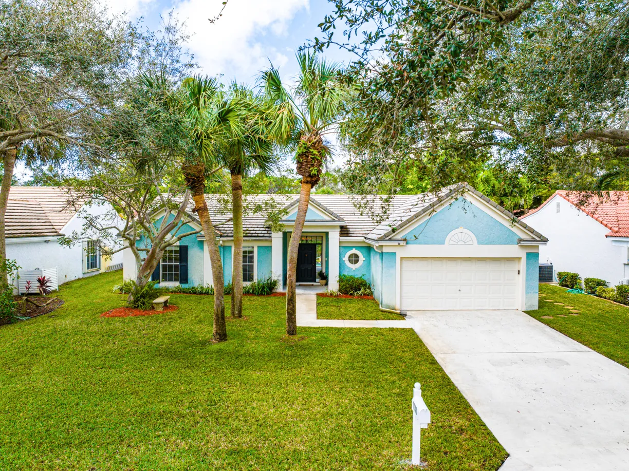 South Florida Real Estate | View 1740 Park Tree Place | 3 Beds, 2 Baths